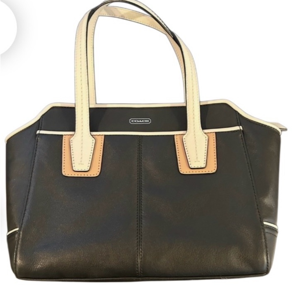 Rare Vintage Coach Taylor Spectator leather Bette mini tote in cream and black